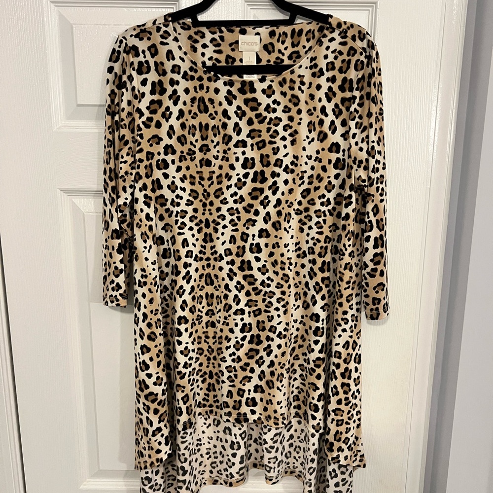 Chico's Leopard Print Tunic Top w/ 3/4 Sleeve Crew Neck